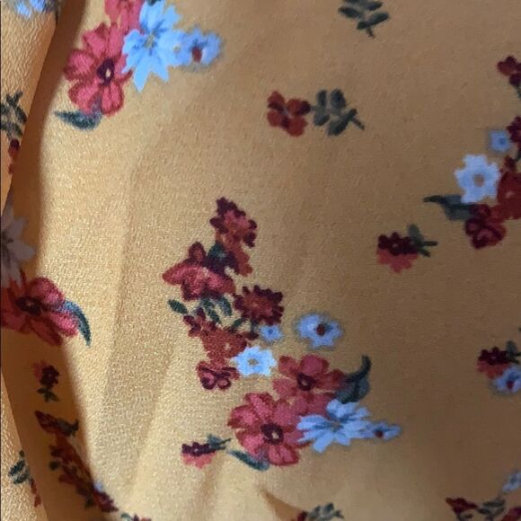NO  COMMENT FLORAL  top - Picture 3 of 5
